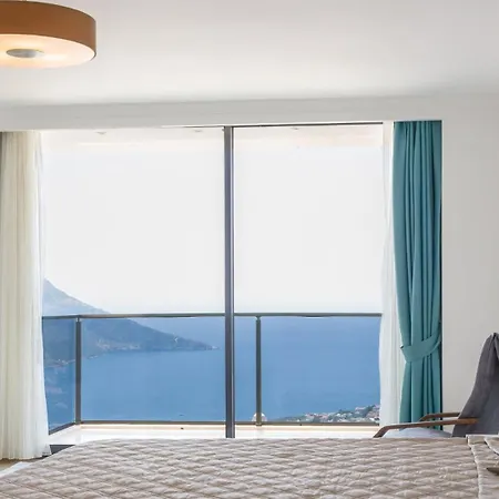 Sea View 5-bedroom In With Private Pool & Garden * Kalkan