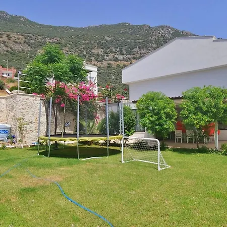 Sea View 5-bedroom In With Private Pool & Garden * Kalkan