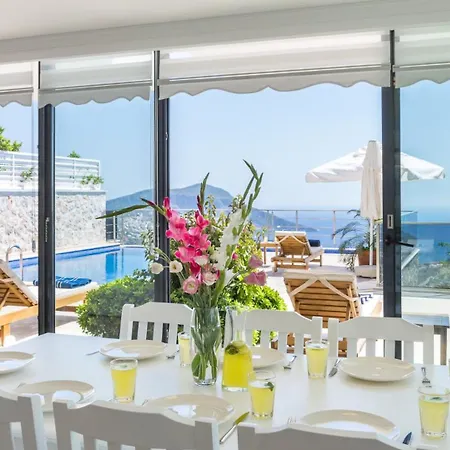 וילה Sea View 5-bedroom In With Private Pool & Garden קלקן