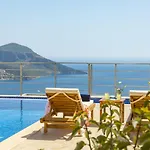 Sea View 5-bedroom In With Private Pool & Garden * 칼칸