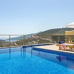 빌라 Sea View 5-bedroom In With Private Pool & Garden *